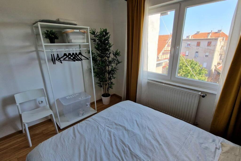 Midnight Blue Oasis - Center, Free Parking Apartment Zagreb Bagian luar foto
